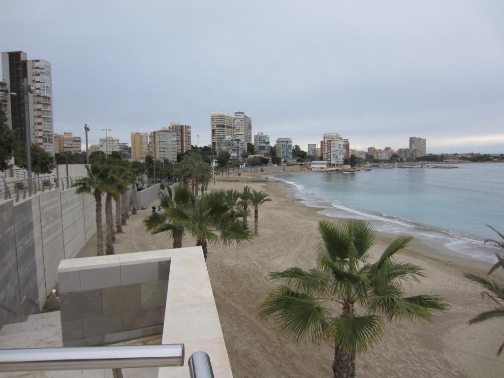 Mirando Al Mar Lejlighed Alicante Eksteriør billede